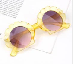 Seashell Sunglasses - Image 3